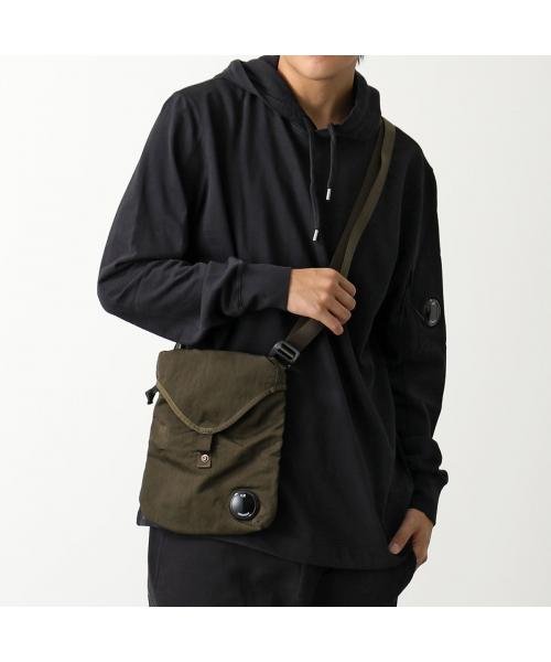 C.P.COMPANY クロスボディバッグ 15CMAC075A 005269G NYLON B