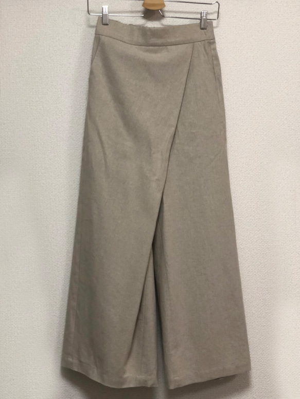 High Waist Tack Linen Pants　（ハイウエストタックリネンパンツ）