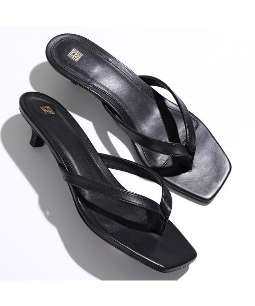 Toteme トングサンダル THE FLIP FLOP HEEL 205 906 819